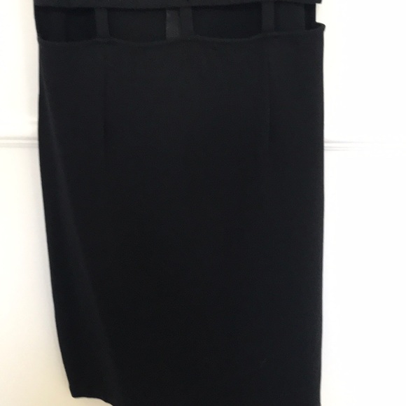 Dress - Picture 3 of 5